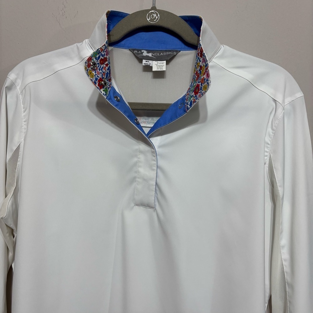 Classic White Jacket by R.J. Classics. - Picture 3 of 6